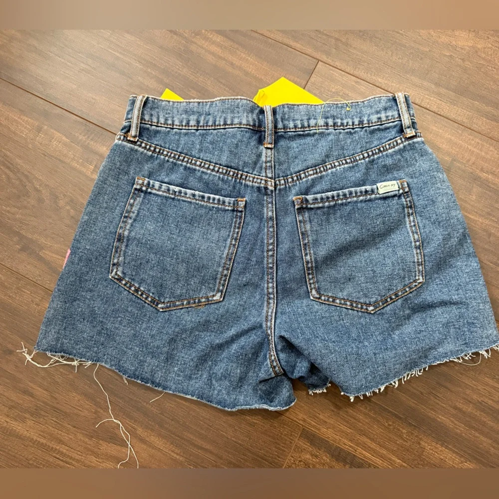 Circus By Sam Edelman Shorts - Picture 3 of 4